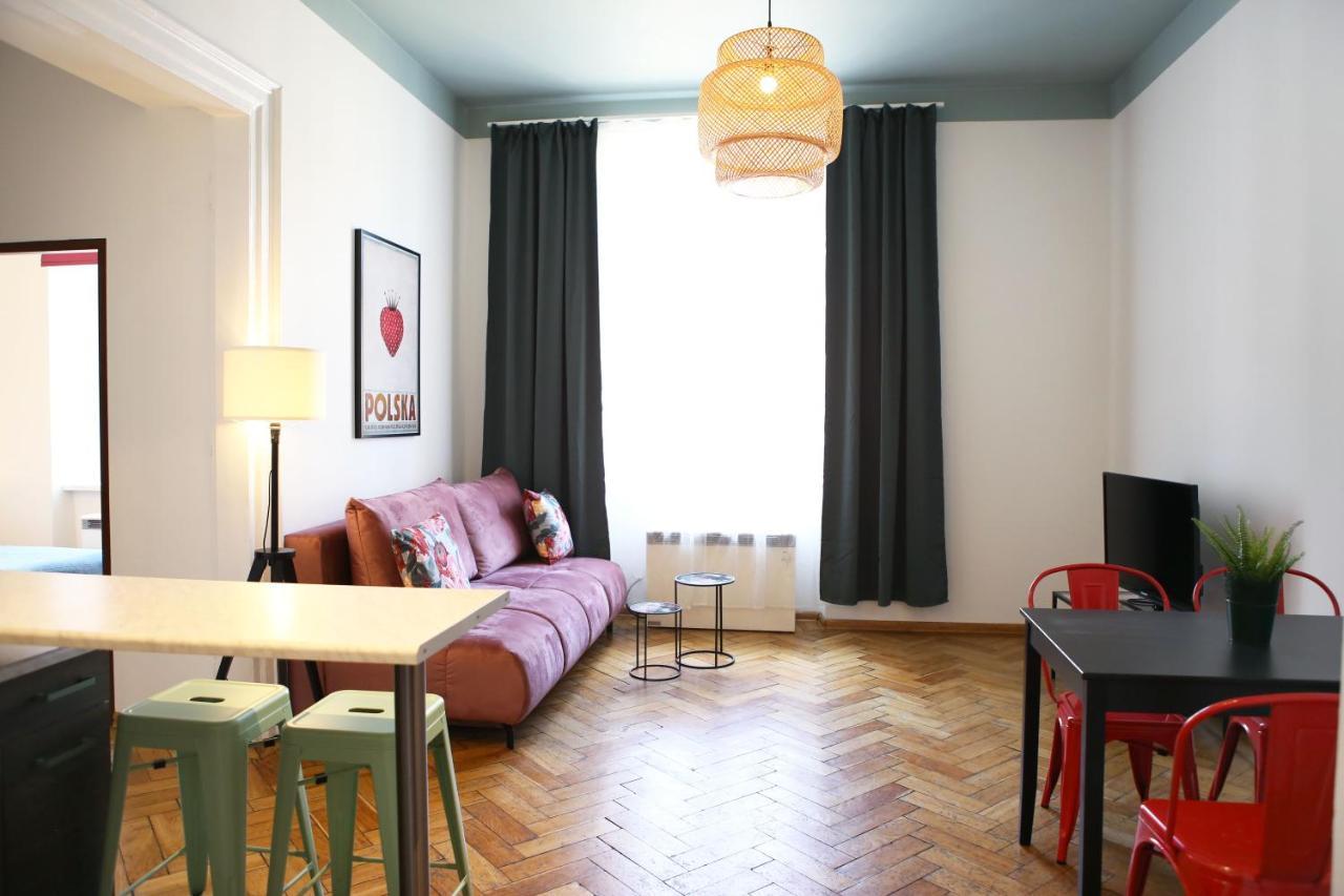 Classic Apartments Pilsudskiego Street Krakow Bagian luar foto