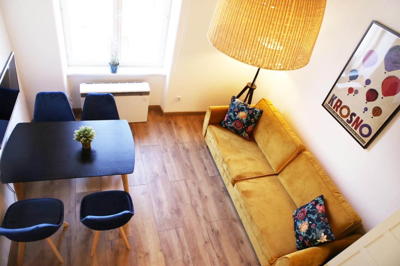 Classic Apartments Pilsudskiego Street Krakow Bagian luar foto