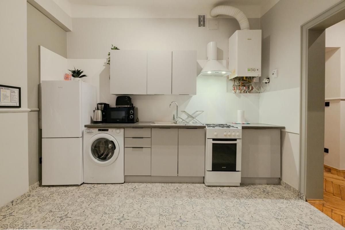 Classic Apartments Pilsudskiego Street Krakow Bagian luar foto