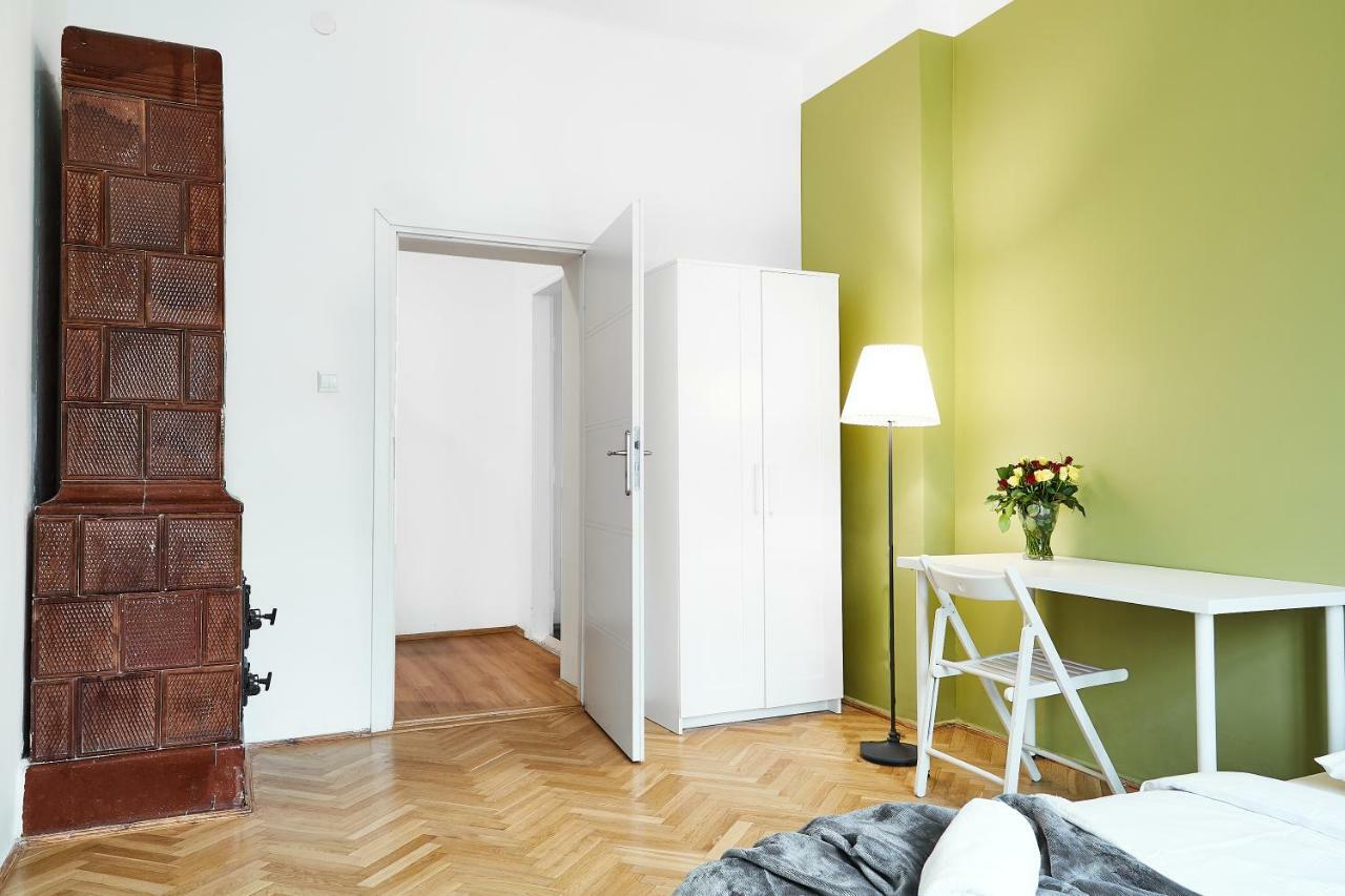 Classic Apartments Pilsudskiego Street Krakow Bagian luar foto
